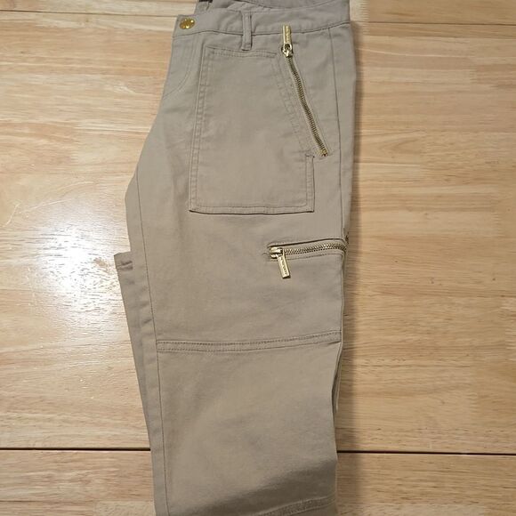 Michael Kors Cargo Skinny Leg Jeans - Picture 4 of 10
